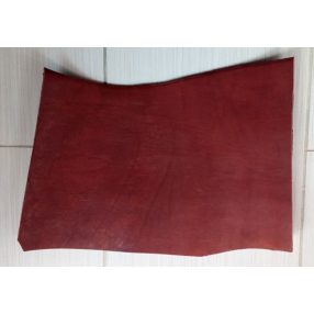   Bőr anyag 3+ x250x350mm Növényi Cserzésű hordófestett konyak színű marhabőr