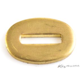 Sárgaréz bakni 16x24x3mm kivágott(3,2x14)