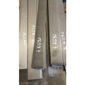 N690 2,7x50x505 mm Rozsdamentes késacél